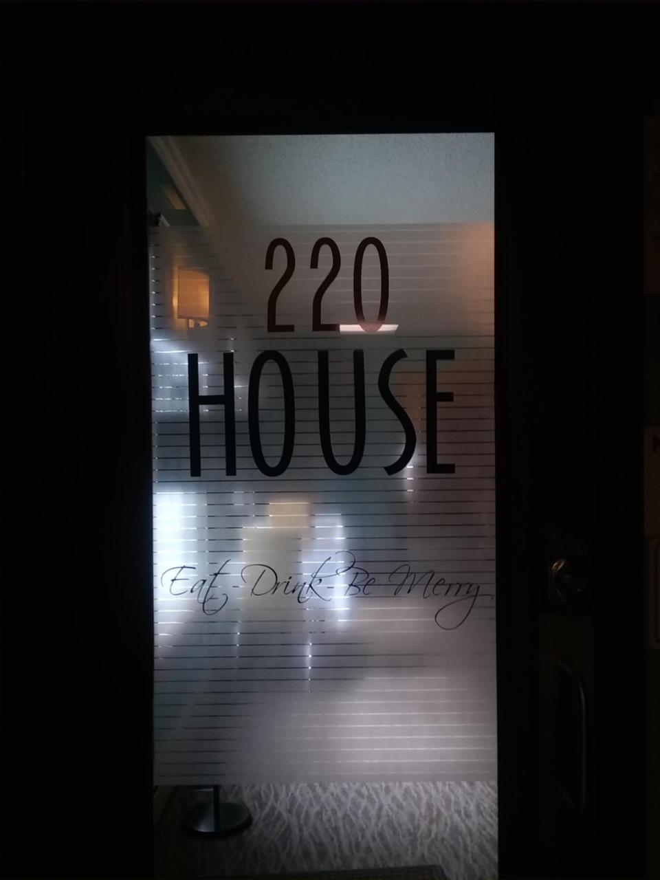 Hotel Dushore מראה חיצוני תמונה